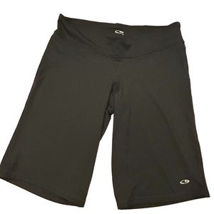 Champion Black Mid-length Shorts M